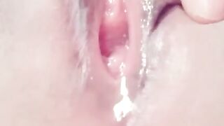 Japanese Amateur Girl Masturbating
