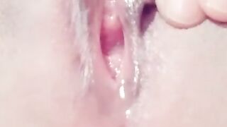 Japanese Amateur Girl Masturbating