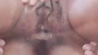 Ebony Solo Webcam - Finger Food