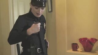 Trans police officer here to the rescue