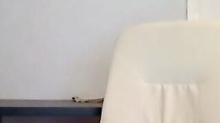 Hot Webcam Slut Deepthroat Spitting Webcam Show
