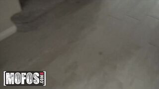 Lesbo Lovers (Katya Rodriguez, Milana Ricci) Enjoy Themselves With A