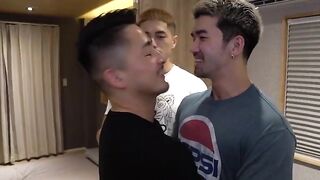 Asian hunk Hiroya plows Daniel before he takes Andres waiting cock
