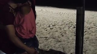 Sexy exhibicionismo oral na rua com machos e ela quer mais!