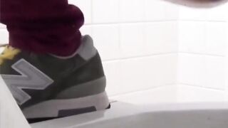 Japanese ladies taped flashing tasty twats while peeing