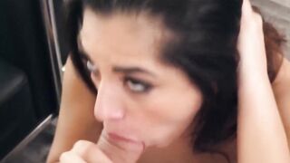 Latina teen Gabriela Lopez services dick with five stars performance