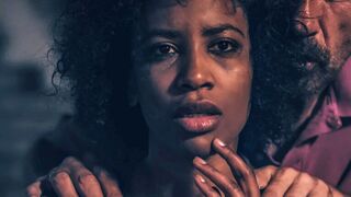 Ebony MILF model seduces photographer and squirts on his big dick