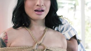 Asian MILF neigbour tied up and devoured by horny lesbian hottie