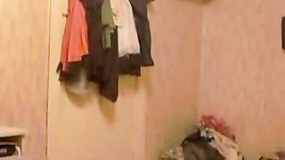 Girl Cheats for Cash: Hardcore Amateur Blowjob