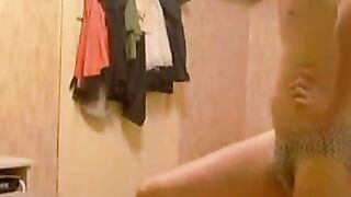 Girl Cheats for Cash: Hardcore Amateur Blowjob