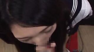 Asian looker gives hot blowjob