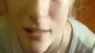 Aussie-American MILF Deep Throats Like a Pro