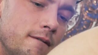 Ripped DILF Marco Napoli reserves his butthole for Damon Hearts dong