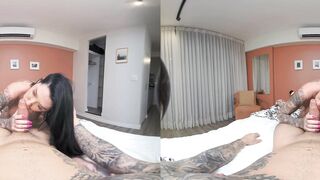PURITYVR Seductive bombshell with Polly Persch
