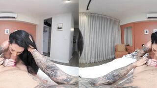 PURITYVR Seductive bombshell with Polly Persch