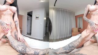 PURITYVR Seductive bombshell with Polly Persch