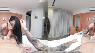 PURITYVR Seductive bombshell with Polly Persch