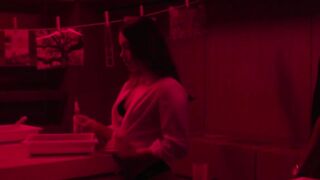 VIXEN Skinny Hot Daisy Pheonix Has The Powerful Orgasm During Passionate Sex