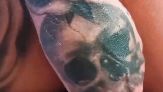 Experiência de sexo ass-fuck com orgasmo intenso e posição doggystyle no TikTok.