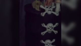 Halloween makes amateur Porno Loupan Productions sexier and shorter - XXX!