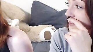 Two Amateur Ladies Having Lesbian Sex on Webcam