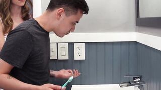 Nagging MILF Anya Olsen makes sure stepson cleans his dick inside her