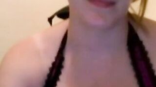 Big-Titted British MILF Webcam Show