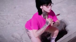 Morena selvagem leva no cu com creampie em cena anal de fetiche brasileiro.