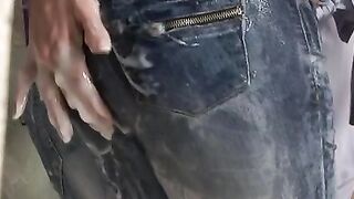 Beauty gets pants all slimy