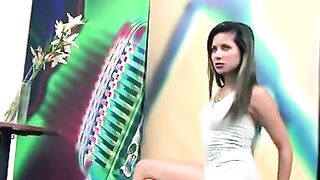 Thia angel strips off on cam