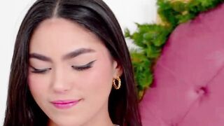 Gorgeous Brunette Plays Her Cute Pussy on Webcam