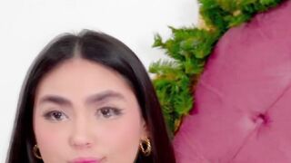 Gorgeous Brunette Plays Her Cute Pussy on Webcam