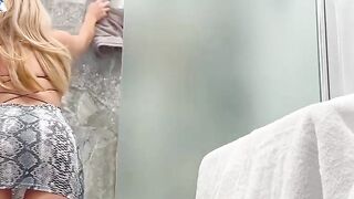 Step mom and step compeer share a risky creampie in front of stepfather - uber-sexy