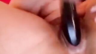 Black Amateur Fucks Pussy Hard