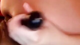 Black Amateur Fucks Pussy Hard