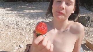 POV Beach Vacation Blowjob and Wet, Sticky Creampie Fuck With Mila Perez