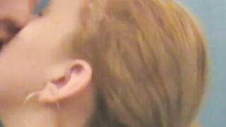 Amateur babe sucks dick