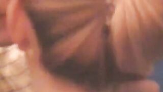 Amateur babe sucks dick
