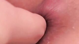 Casting agent fucks a tiny anal