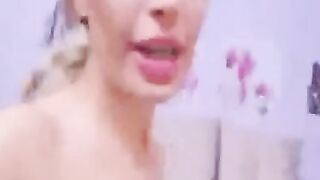 Big-Titted Amateur Babe Toys Her Shaved Pussy on Webcam