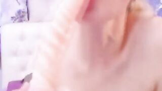Big-Titted Amateur Babe Toys Her Shaved Pussy on Webcam