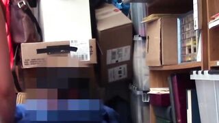 Davina Davis fucked by LP officer Tommy Gunn