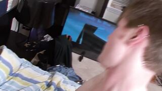 2 guys try homosexual sex without a condom and love it