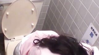 Filming gorgeous Japanese workers peeing in a shared toilet