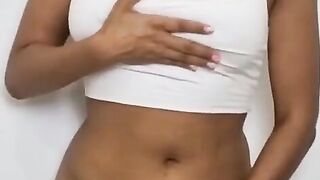 Ebony Teen Dirty Talks While Fingering Herself