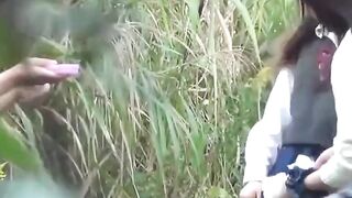 Voyeur films schoolgirls flashing pussies while peeing outside