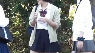 Voyeur films schoolgirls flashing pussies while peeing outside