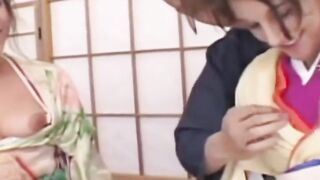 Geishas Sakura and Sayuri share two dicks in a nasty group