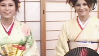 Geishas Sakura and Sayuri share two dicks in a nasty group