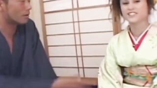 Geishas Sakura and Sayuri share two dicks in a nasty group